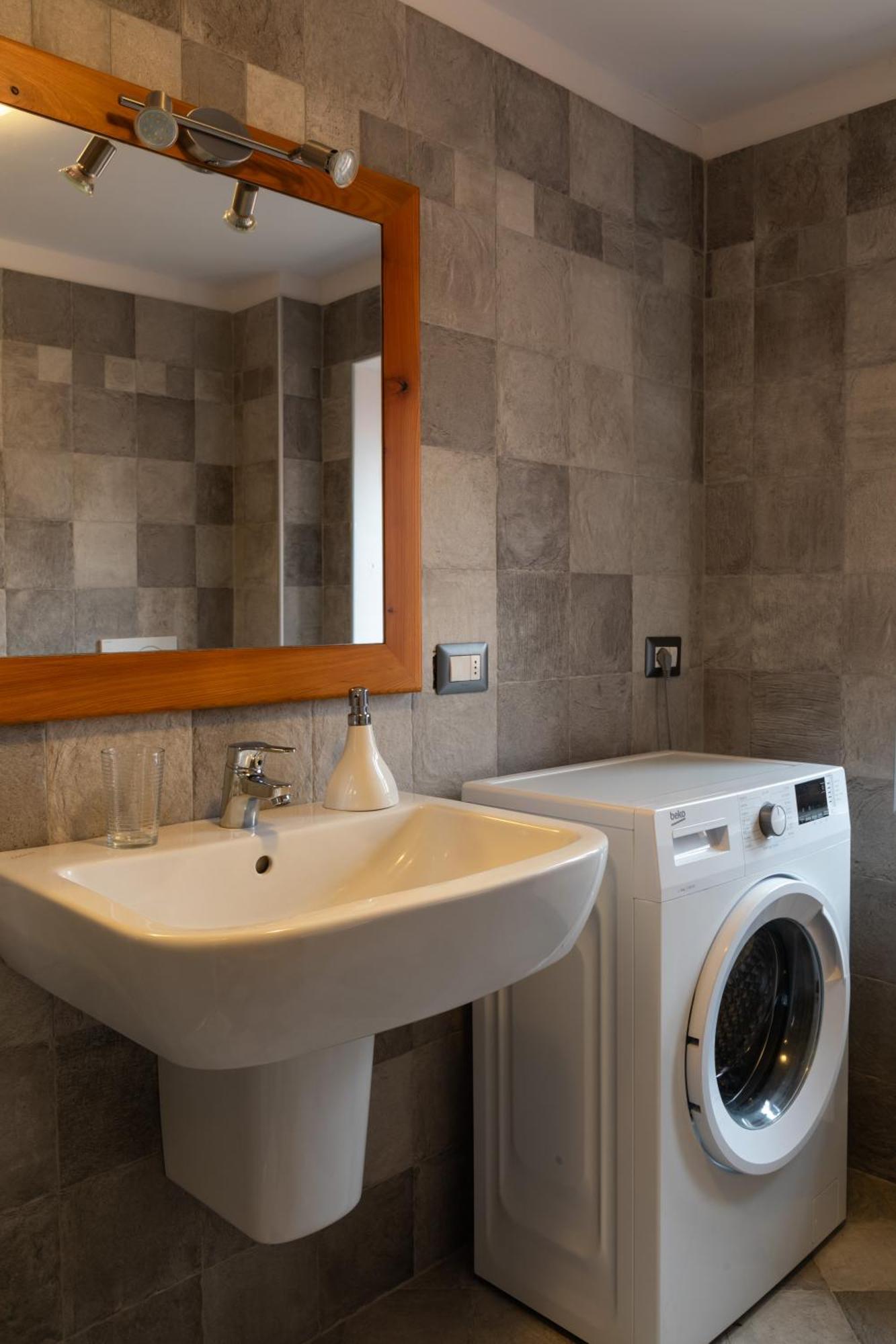 Alla Piana Apartment Varallo Luaran gambar